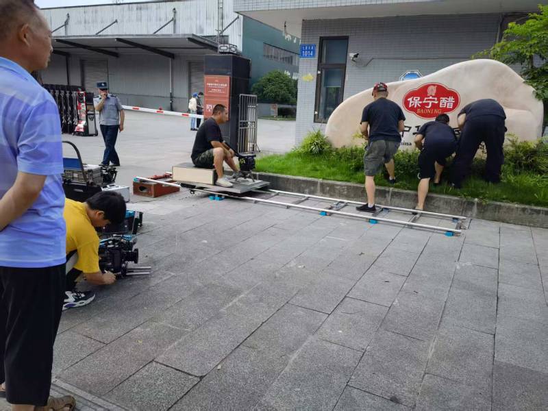 金水区广告片拍摄公司核心优势：全流程服务，让品牌广告片省心更出彩